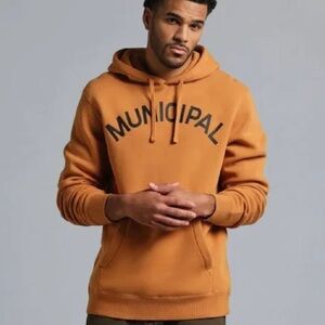 Municipal Men's Pullover Hoodie in Mustard